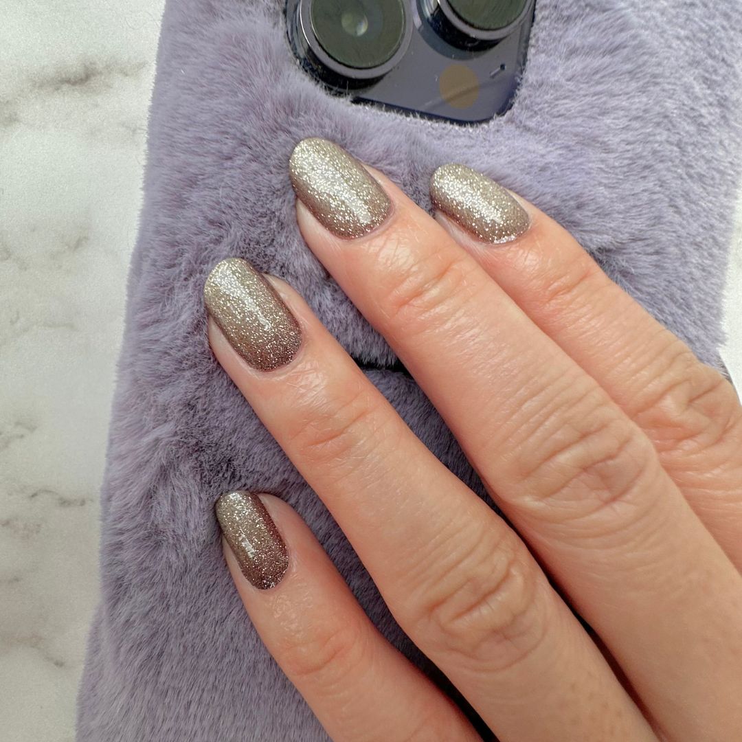 クレセント (Crescent)