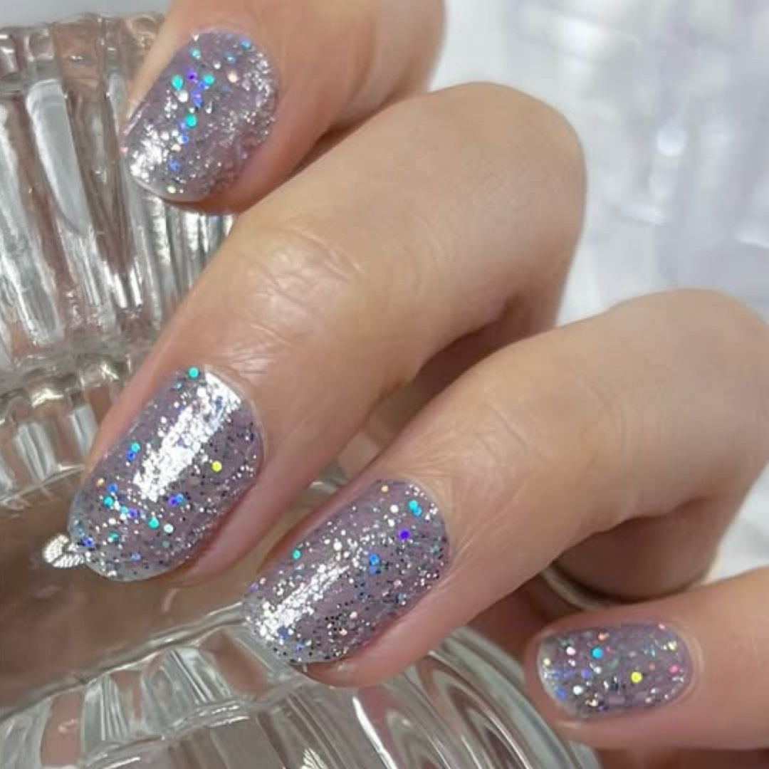 シャイニングスノー (Shining Snow)