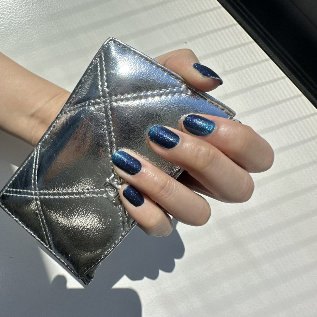 エレクトリック スカイ (Electric Skies)