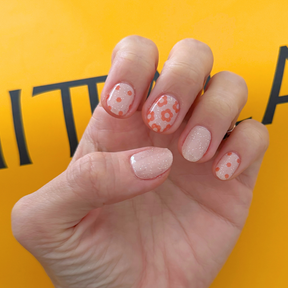 ピーチィペタルズ (Peachy Petals)