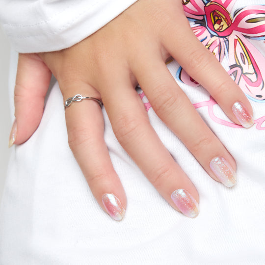 チーキーチャーム (Cheeky Charm)