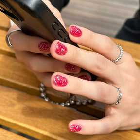 クリムゾンワンダー (Crimson Wonder)