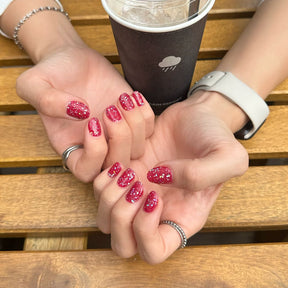 クリムゾンワンダー (Crimson Wonder)