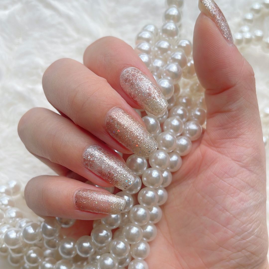 フロステッドゴールド (Frosted Gold)