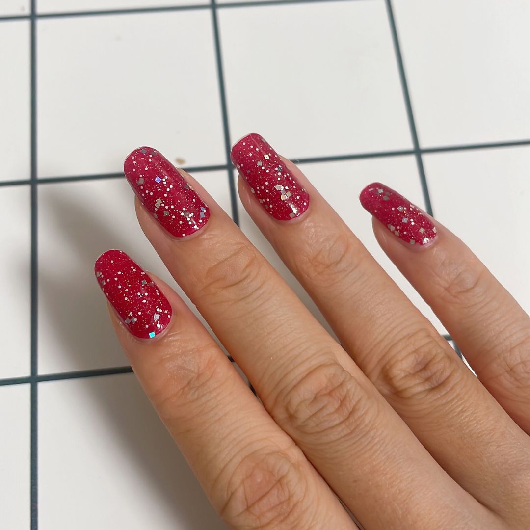 クリムゾンワンダー (Crimson Wonder)