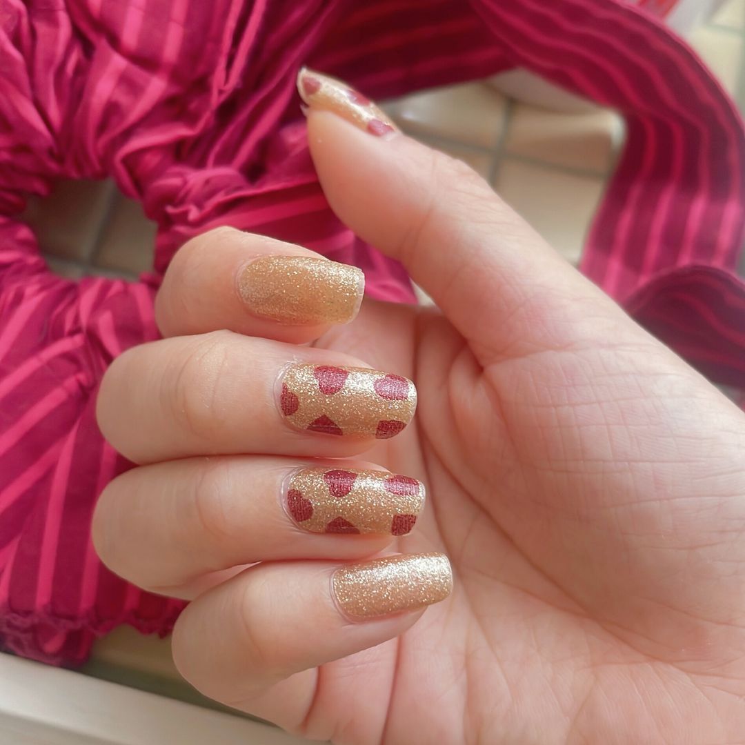 ティンセルハート (Tinsel & Hearts)