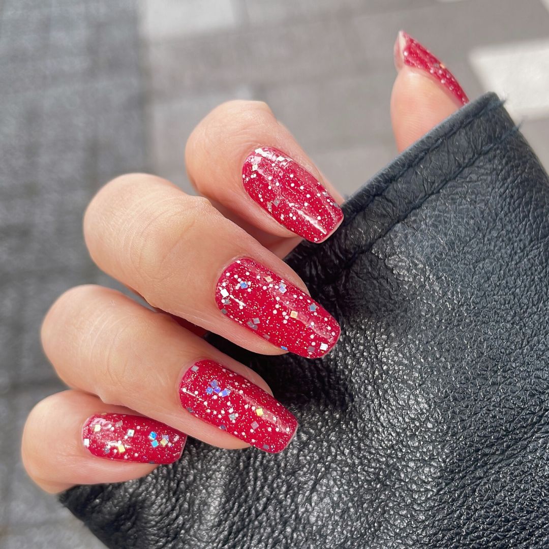 クリムゾンワンダー (Crimson Wonder)