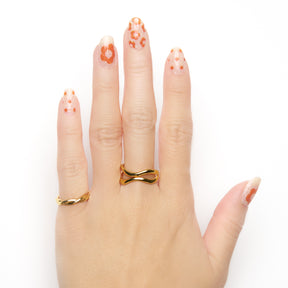 ピーチィペタルズ (Peachy Petals)