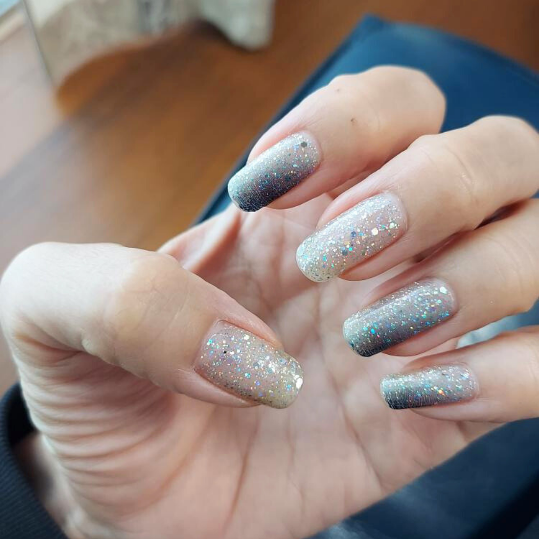 ポーラームーン (Polar Moon)