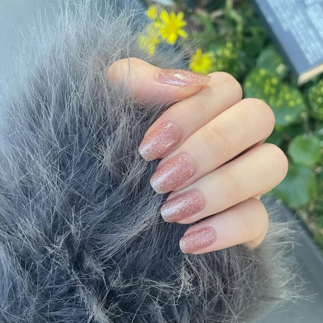 ピンククォーツ (Pink Quartz)