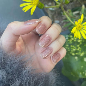 ピンククォーツ (Pink Quartz)