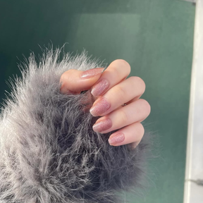 ピンククォーツ (Pink Quartz)